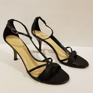 LOFT T STRAP HEELS IN BLACK SIZE 9